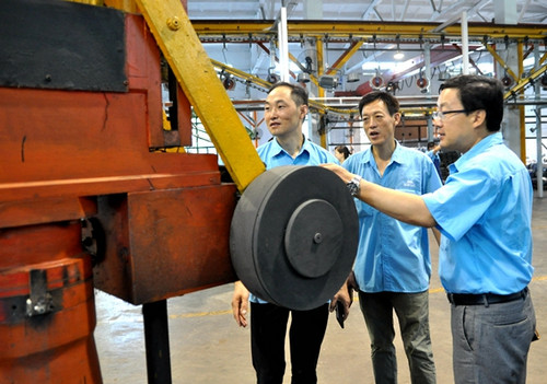 泉州金(jin)优电子(zi)制造有(yǒu)限责任(rèn)公司(H5网(wǎng)站)安全(quán)生産大(dà)檢查工(gōng)作